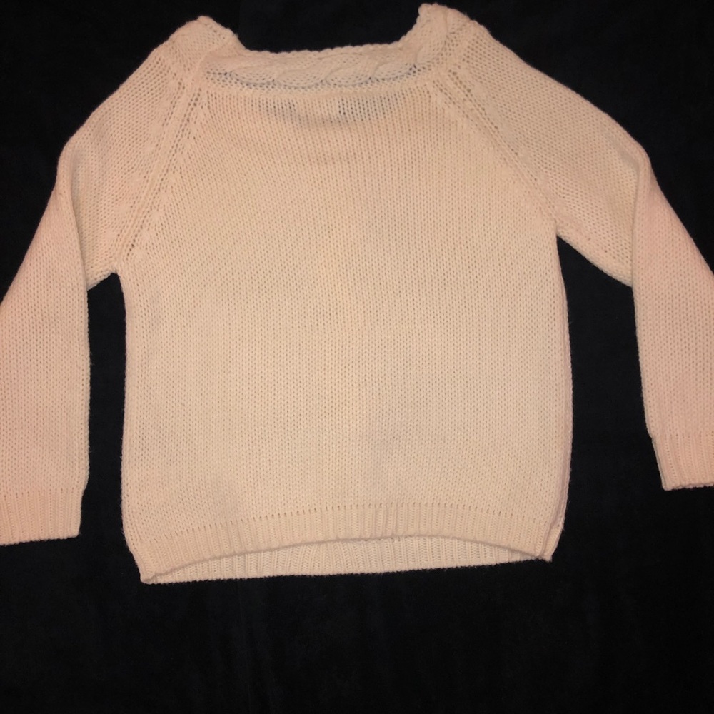 Off-Shoulder Sweater - Picture 2 of 3